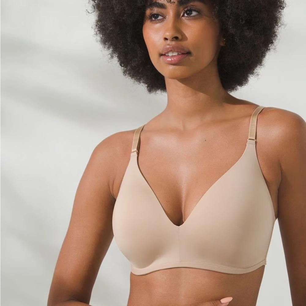 Soma Vanishing 360 wireless bra 38DD